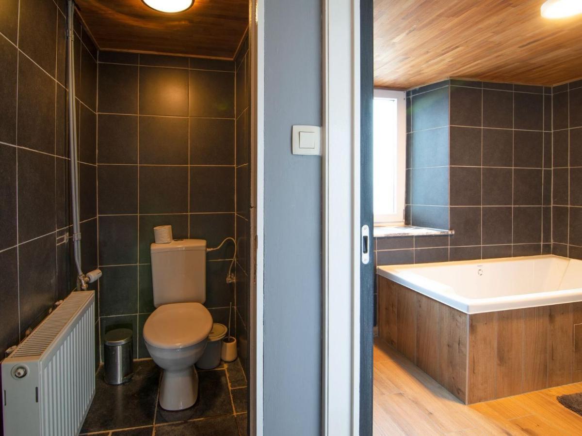 Very Spacious House With Sauna Spa And Countryside Views Gouvy Εξωτερικό φωτογραφία